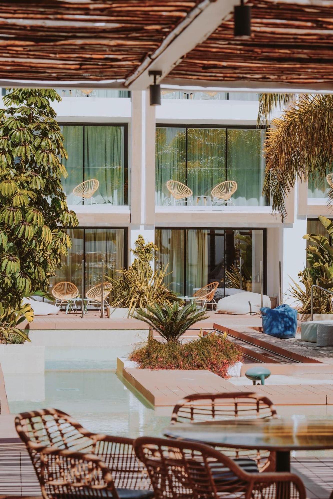 Nativo Hotel Ibiza Santa Eularia des Riu Bagian luar foto
