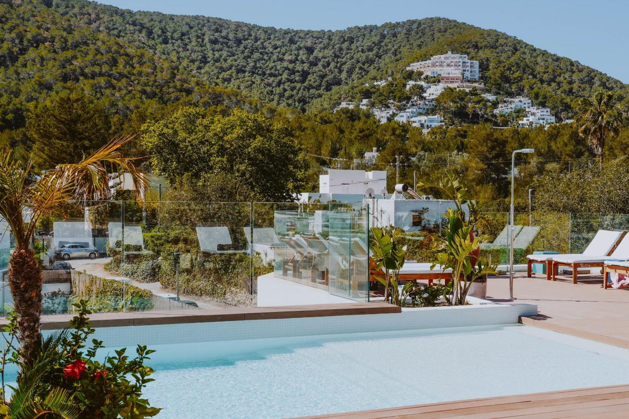 Nativo Hotel Ibiza Santa Eularia des Riu Bagian luar foto